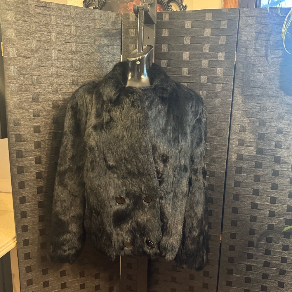 Wilson’s Rabbit Fur Black Dyed Sz L Women’s